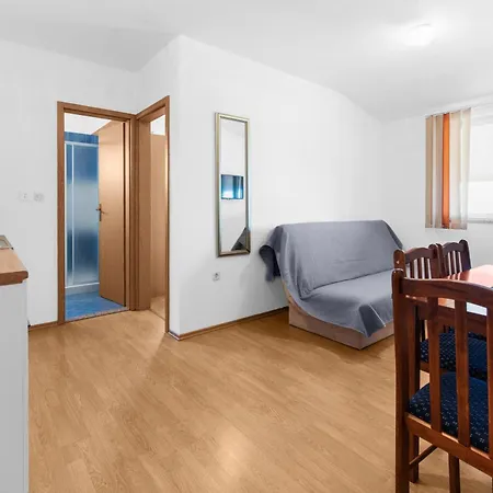 Apartmani Mare Fazana Exterior photo