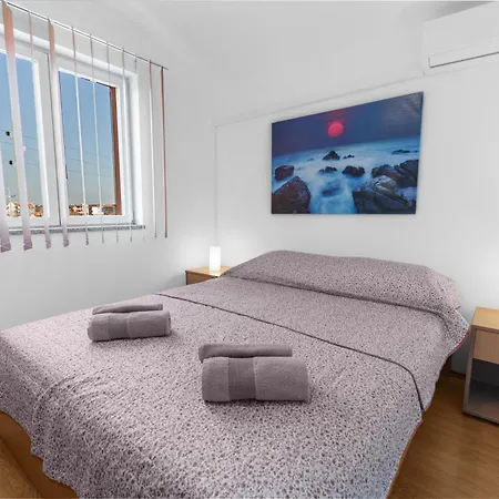 Apartmani Mare Fazana Exterior photo