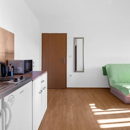 Apartmani Mare Fazana Exterior photo