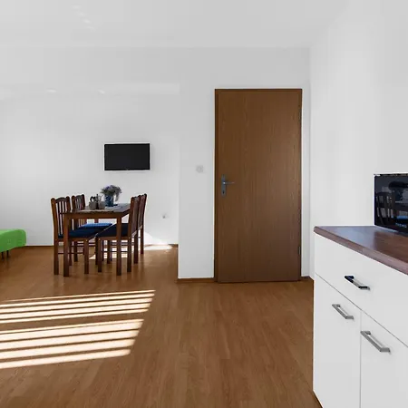 Apartmani Mare Fazana Exterior photo