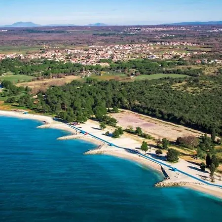 Apartmani Mare Fazana Exterior photo